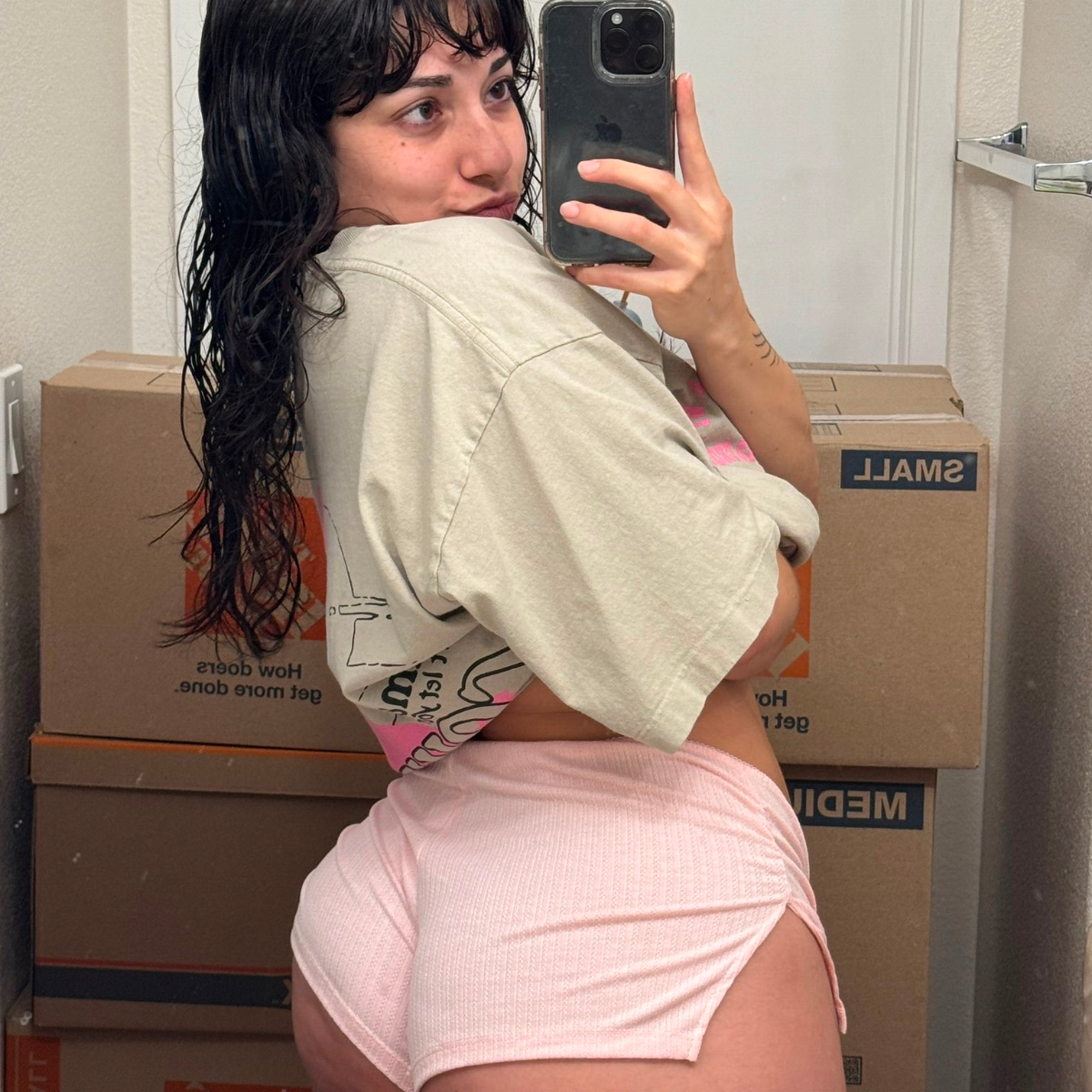 Jen fox is Female Escorts. | Niles | Michigan | United States | escortsaffair.com 