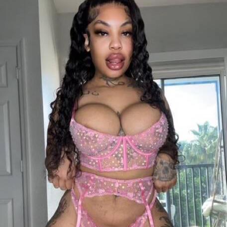 
                        Nikky
                     is Female Escorts. | Lethbridge | Alberta | Canada | escortsaffair.com 