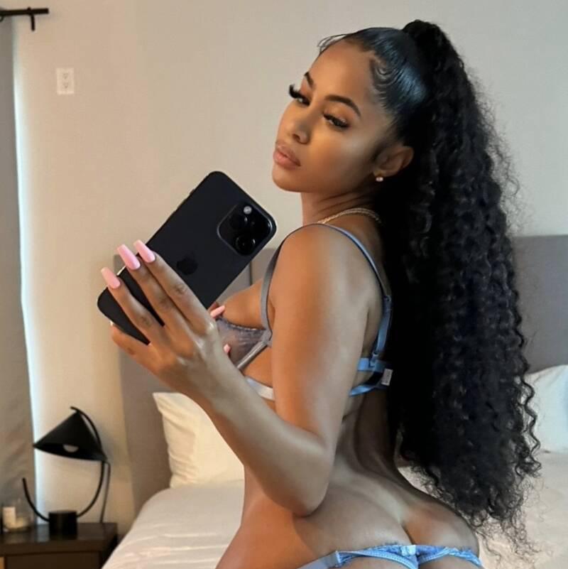 
                        Camilla
                     is Female Escorts. | Sarnia | Ontario | Canada | escortsaffair.com 