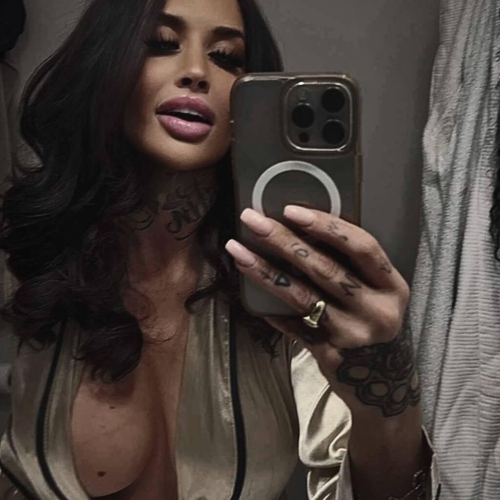 
                        AnaRoss
                     is Female Escorts. | Oakville | Ontario | Canada | escortsaffair.com 