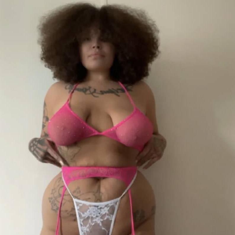 
                        Zee
                     is Female Escorts. | Edmonton | Alberta | Canada | escortsaffair.com 