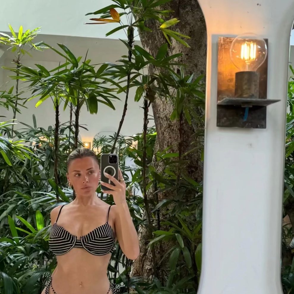 Corina is Female Escorts. | Annapolis | Maryland | United States | escortsaffair.com 