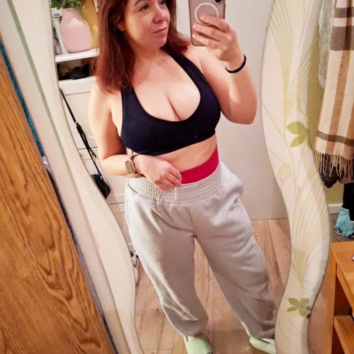 Chloe is Female Escorts. | Calgary | Alberta | Canada | escortsaffair.com 