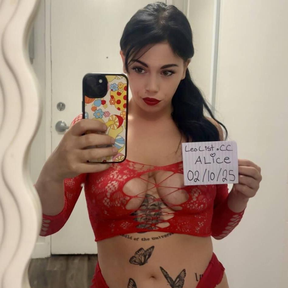 
                        Alice in wonderlandd
                     is Female Escorts. | Barrie | Ontario | Canada | escortsaffair.com 