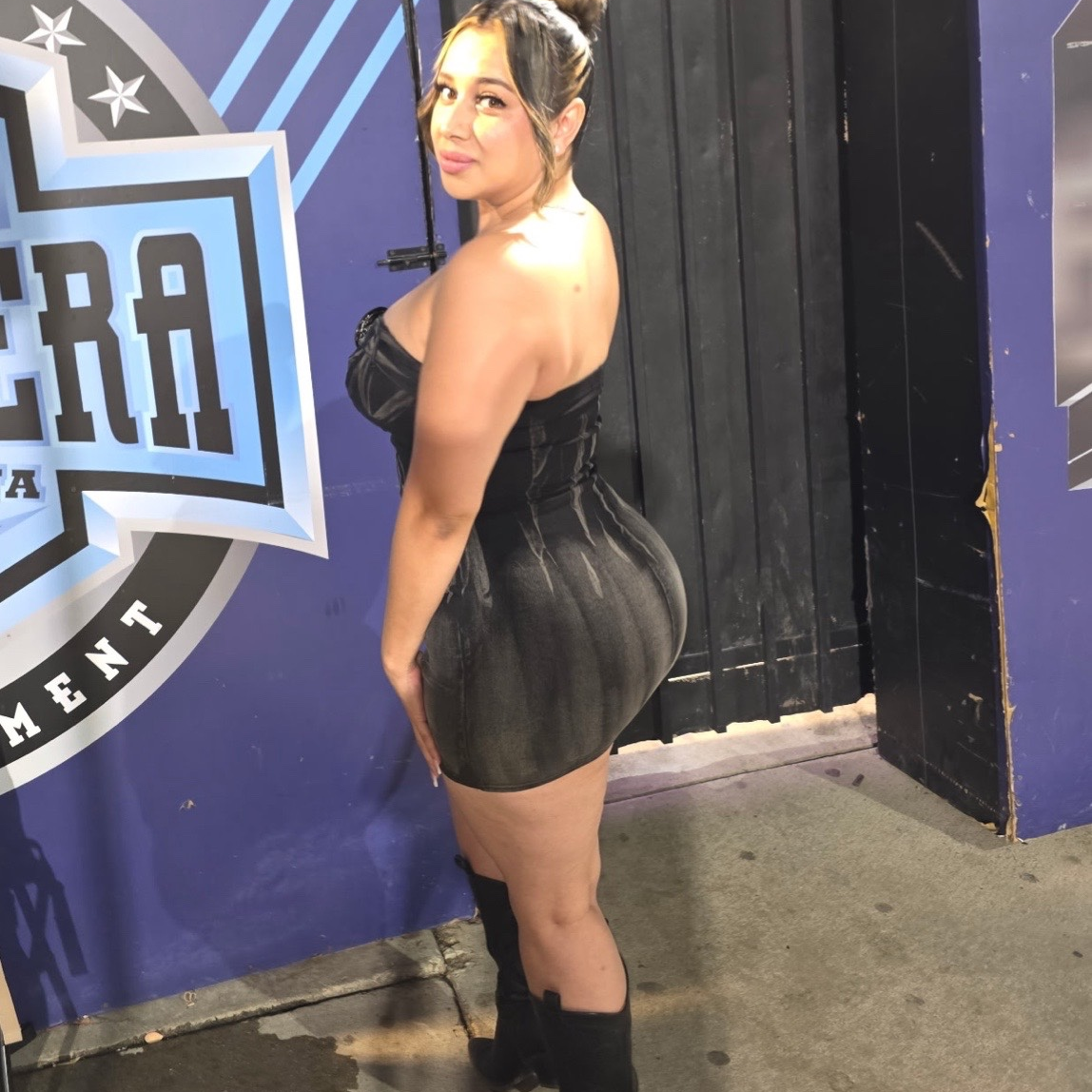 Hazel is Female Escorts. | Redding | California | United States | escortsaffair.com 