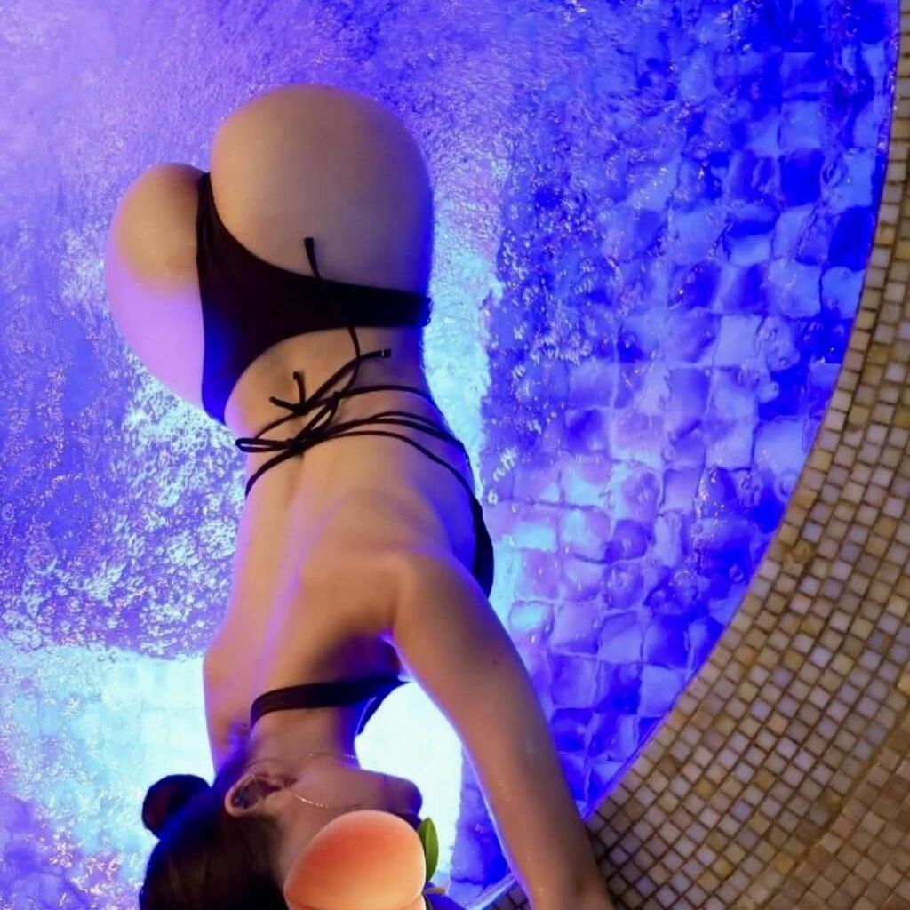 
                        VALENTINE
                     is Female Escorts. | Quebec City | Quebec | Canada | escortsaffair.com 