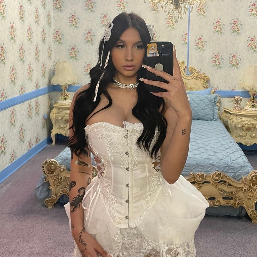 ASHLEY is Female Escorts. | Long Island | New York | United States | escortsaffair.com 