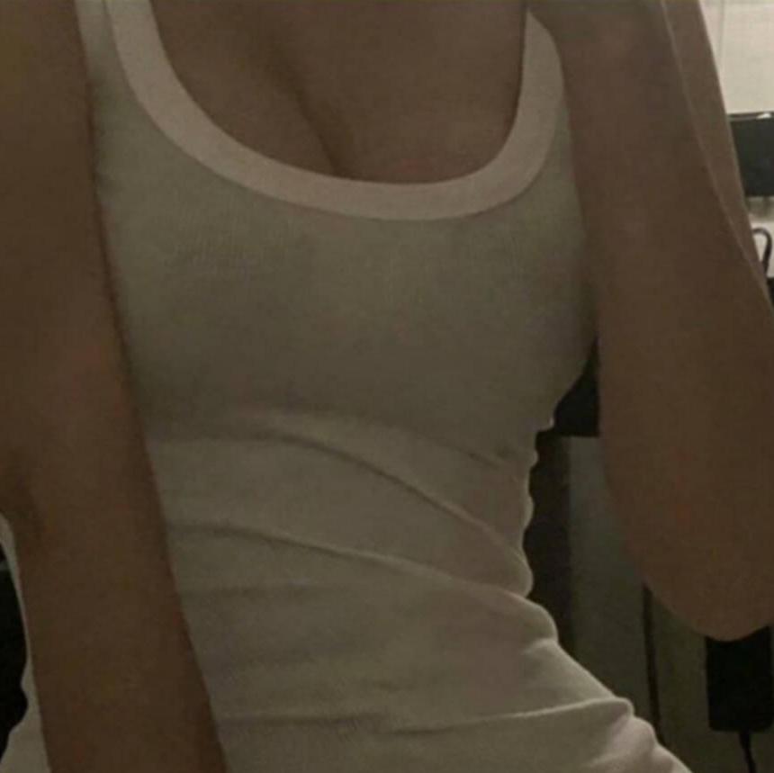 
                        Lina
                     is Female Escorts. | Owen Sound | Ontario | Canada | escortsaffair.com 