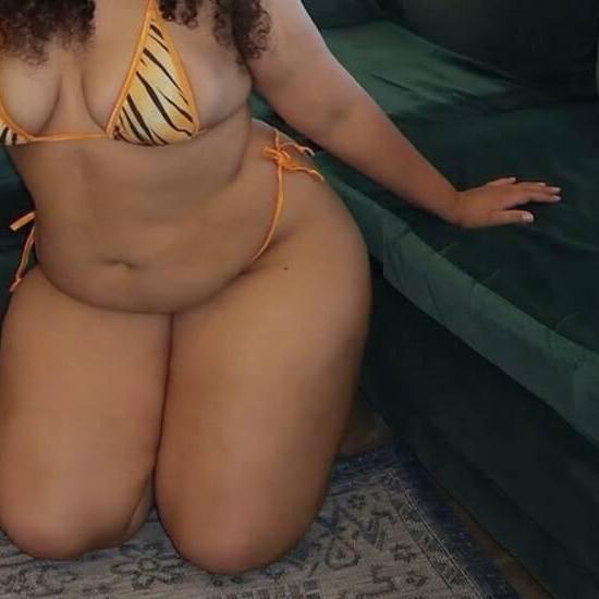 
                        Selena
                     is Female Escorts. | Quebec City | Quebec | Canada | escortsaffair.com 