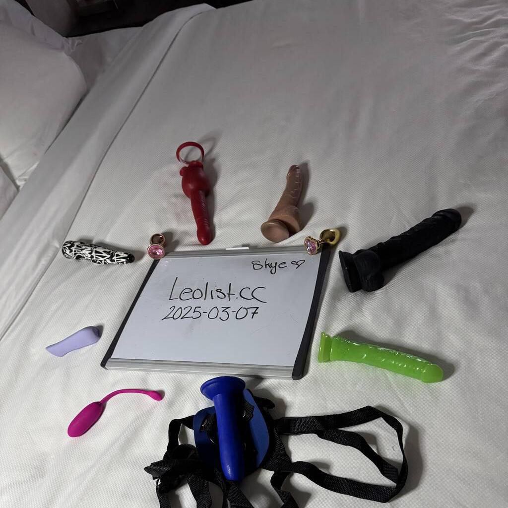 
                        Skye :)
                     is Female Escorts. | belleville | Ontario | Canada | escortsaffair.com 