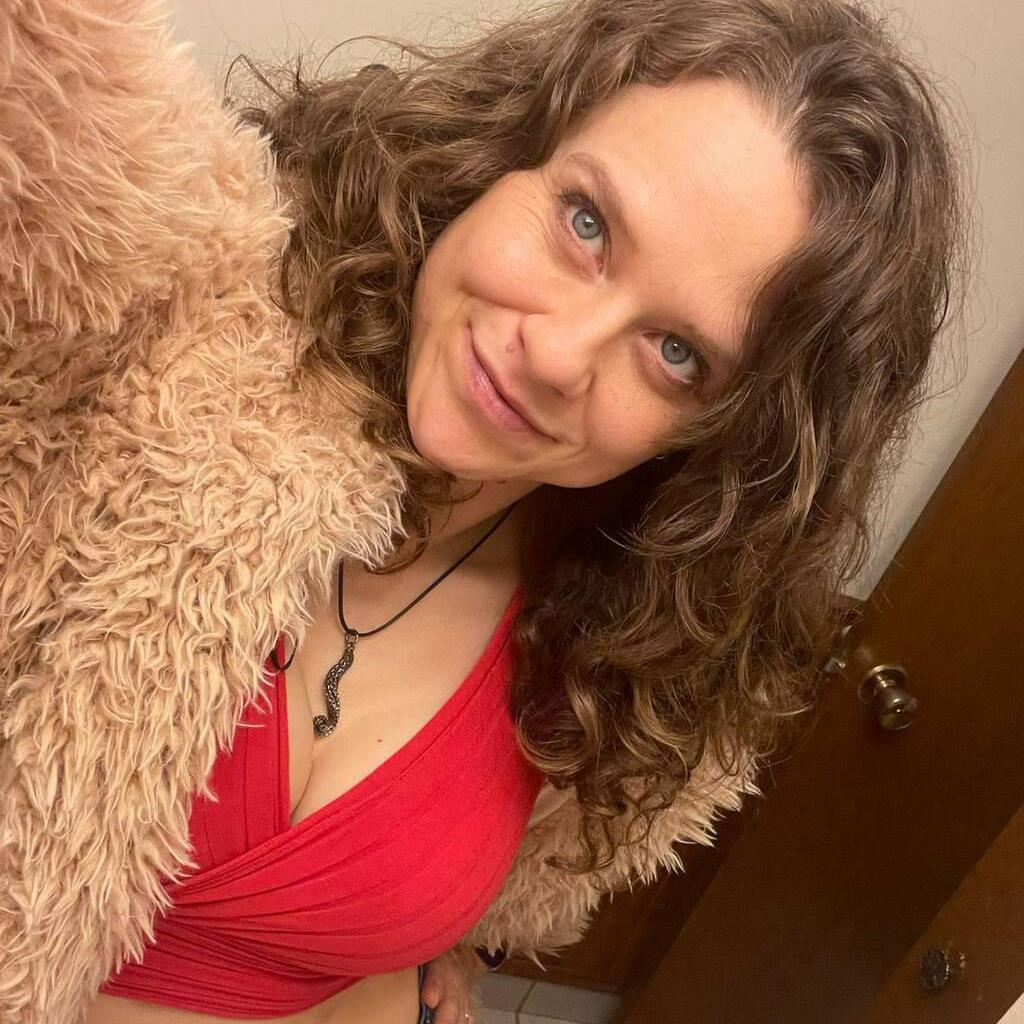 
                        CrossFitGirl403.963.6762
                     is Female Escorts. | Red Deer | Alberta | Canada | escortsaffair.com 