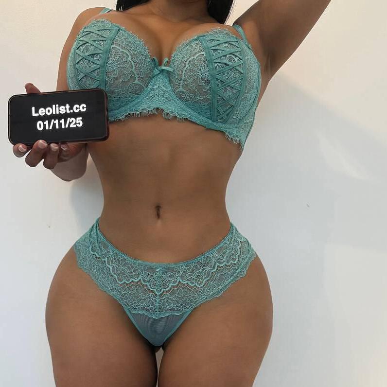 
                        Mia
                     is Female Escorts. | Vaughan | Ontario | Canada | escortsaffair.com 