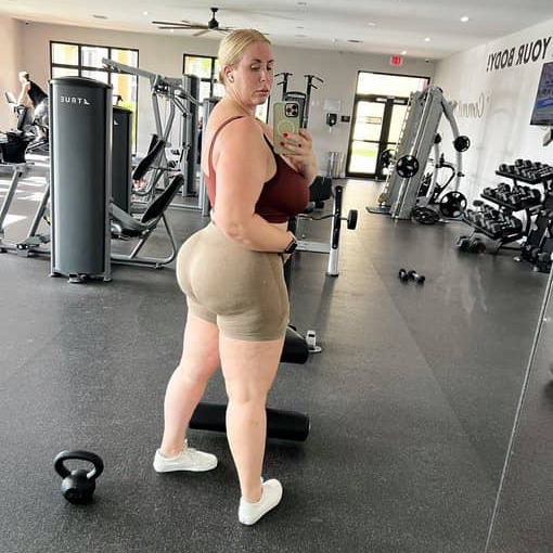 Abby is Female Escorts. | Grande Prairie | Alberta | Canada | escortsaffair.com 