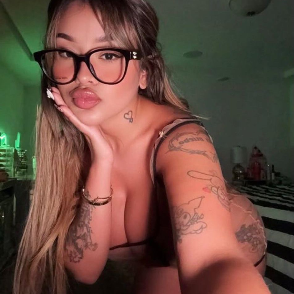 Sarah is Female Escorts. | Los Angeles | California | United States | escortsaffair.com 