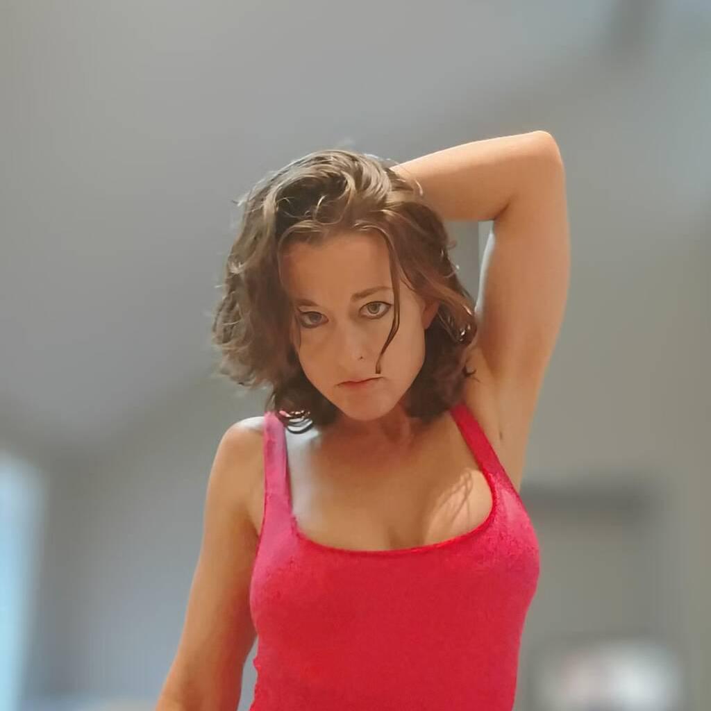 
                        Kim
                     is Female Escorts. | Calgary | Alberta | Canada | escortsaffair.com 