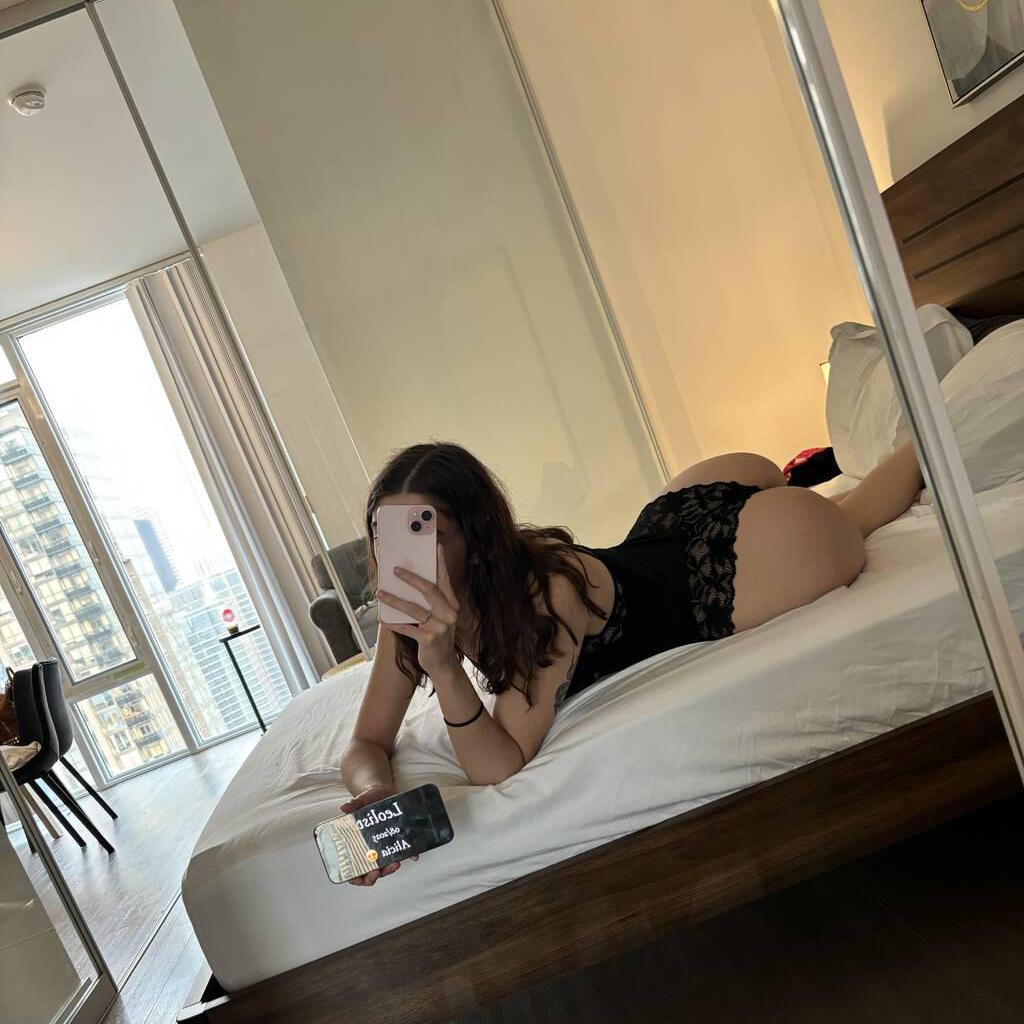 
                        Alicia
                     is Female Escorts. | Mississauga | Ontario | Canada | escortsaffair.com 