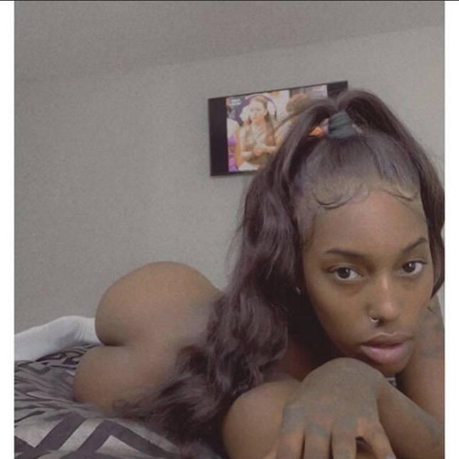 
                        Nia
                     is Female Escorts. | Montreal | Quebec | Canada | escortsaffair.com 