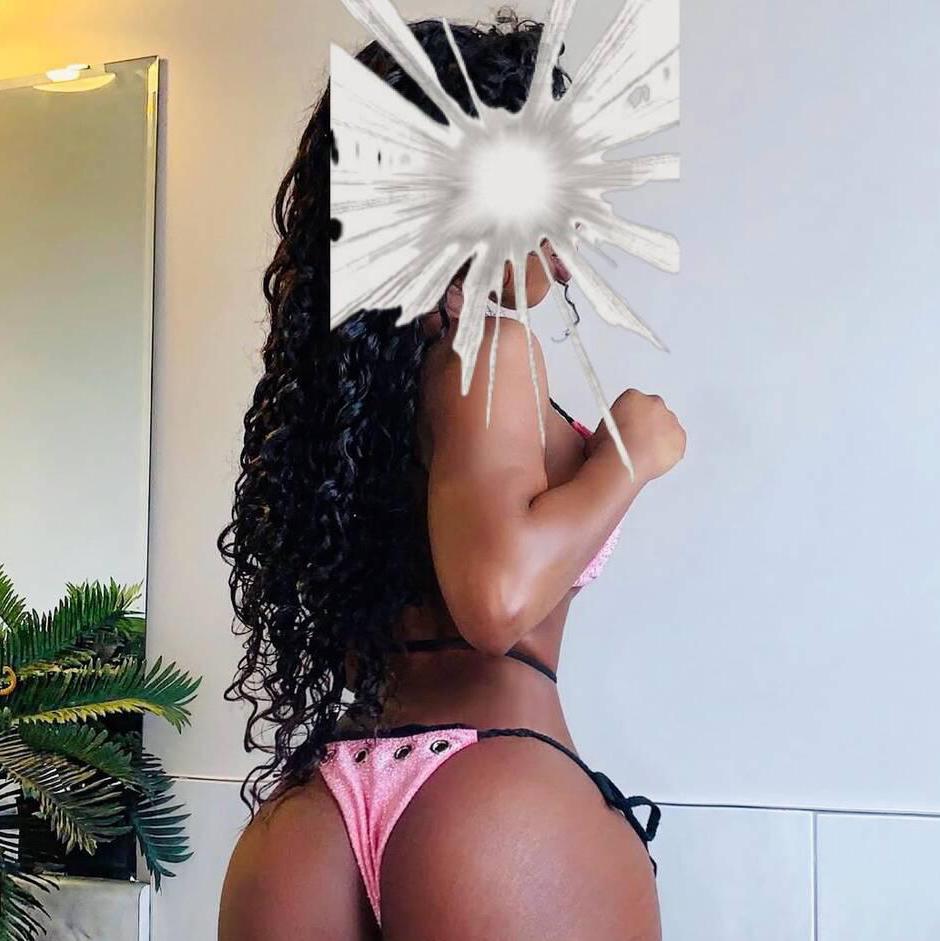 
                        Wynter
                     is Female Escorts. | Calgary | Alberta | Canada | escortsaffair.com 