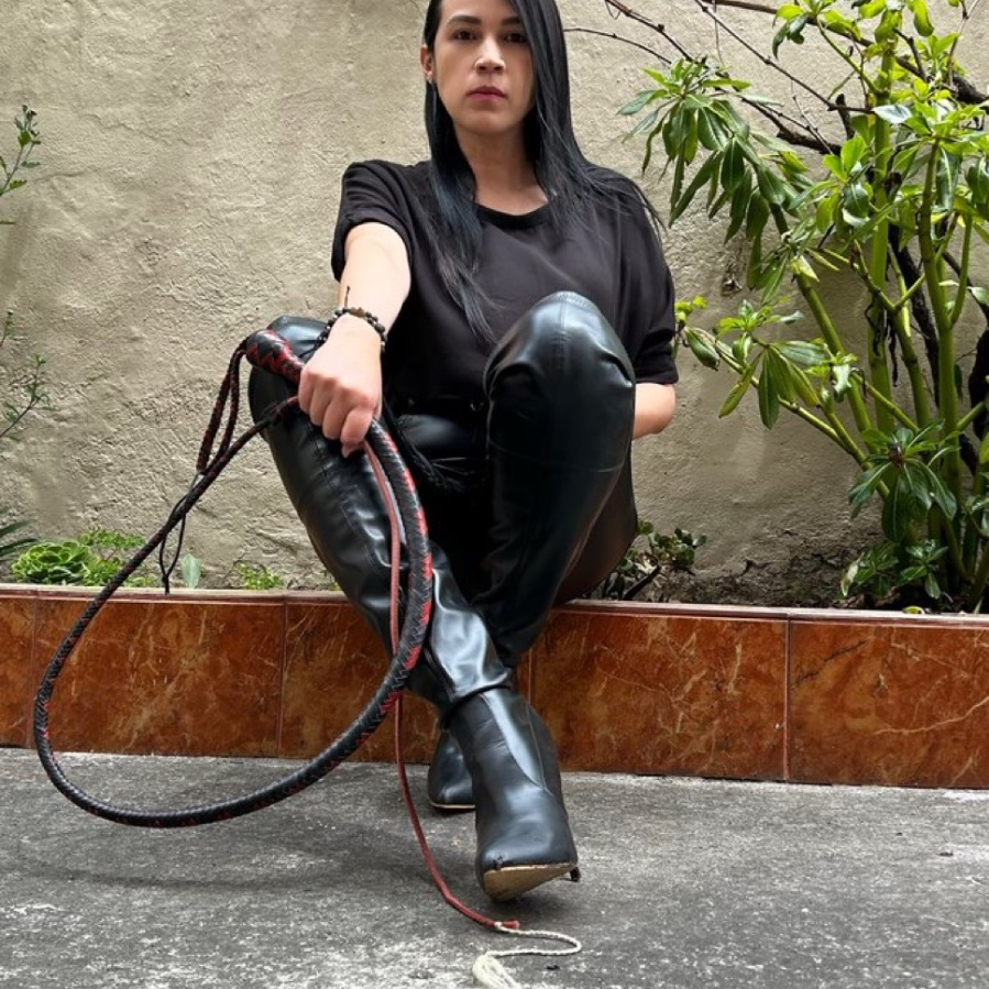 Mistress Stacy is Female Escorts. | Ottawa | Ontario | Canada | escortsaffair.com 