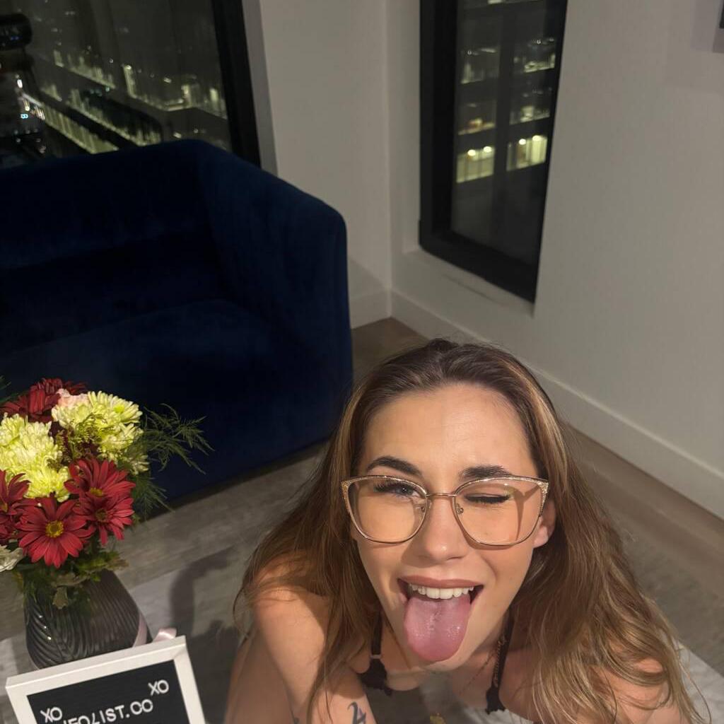 
                        Lisa
                     is Female Escorts. | Montreal | Quebec | Canada | escortsaffair.com 