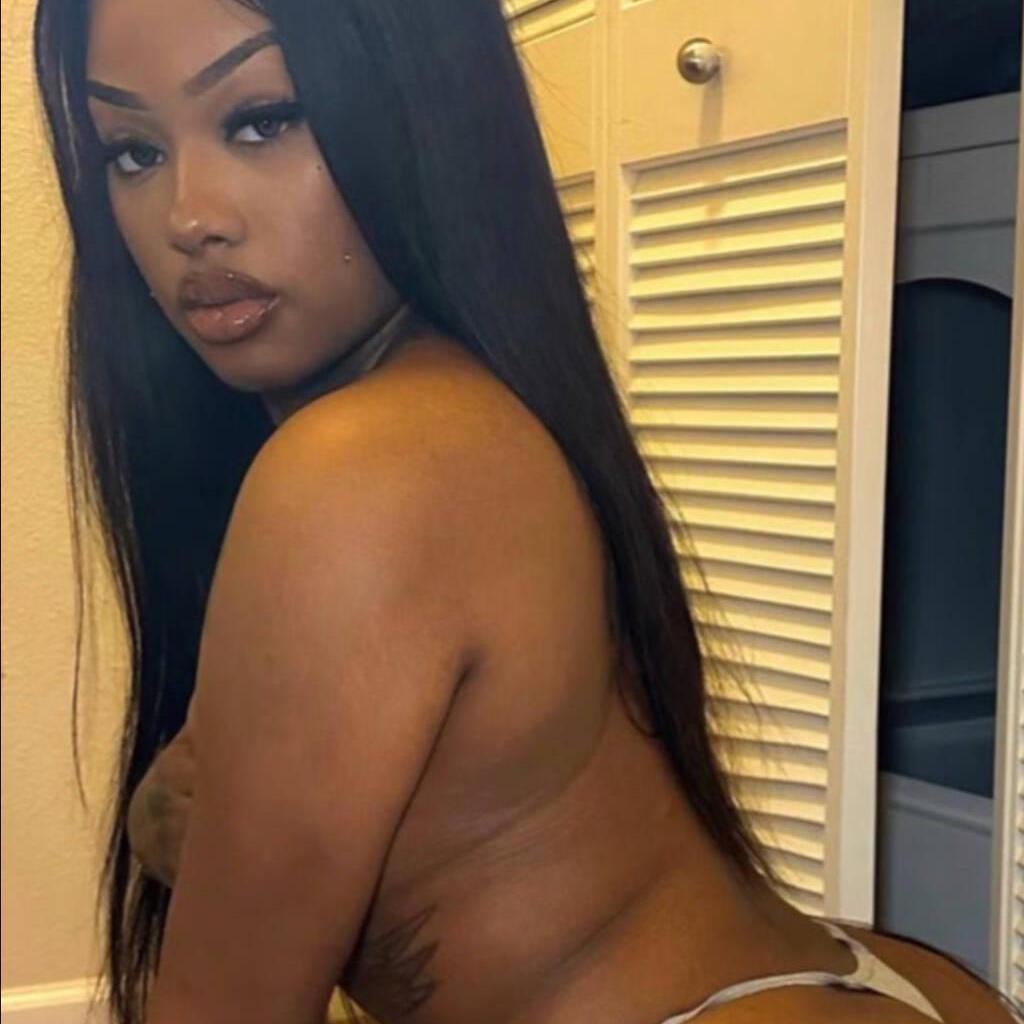 
                        Sasha
                     is Female Escorts. | Calgary | Alberta | Canada | escortsaffair.com 