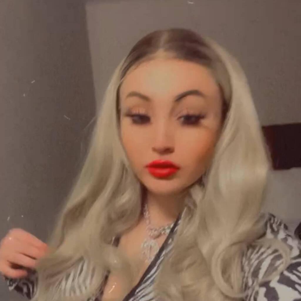 
                        Kirah
                     is Female Escorts. | Winnipeg | Manitoba | Canada | escortsaffair.com 