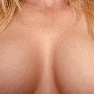 Eva Smith is Female Escorts. | Cairns | Australia | Australia | escortsaffair.com 