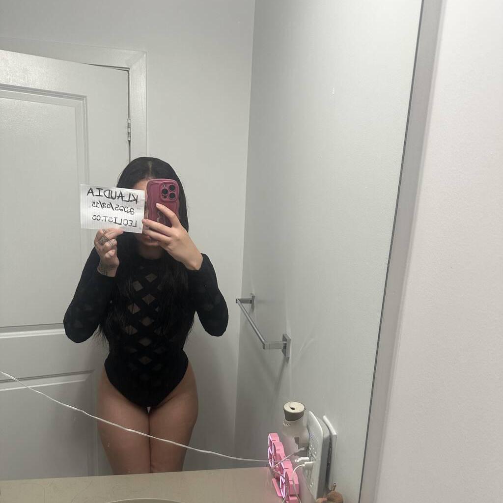 
                        Klaudia Anne
                     is Female Escorts. | Oakville | Ontario | Canada | escortsaffair.com 