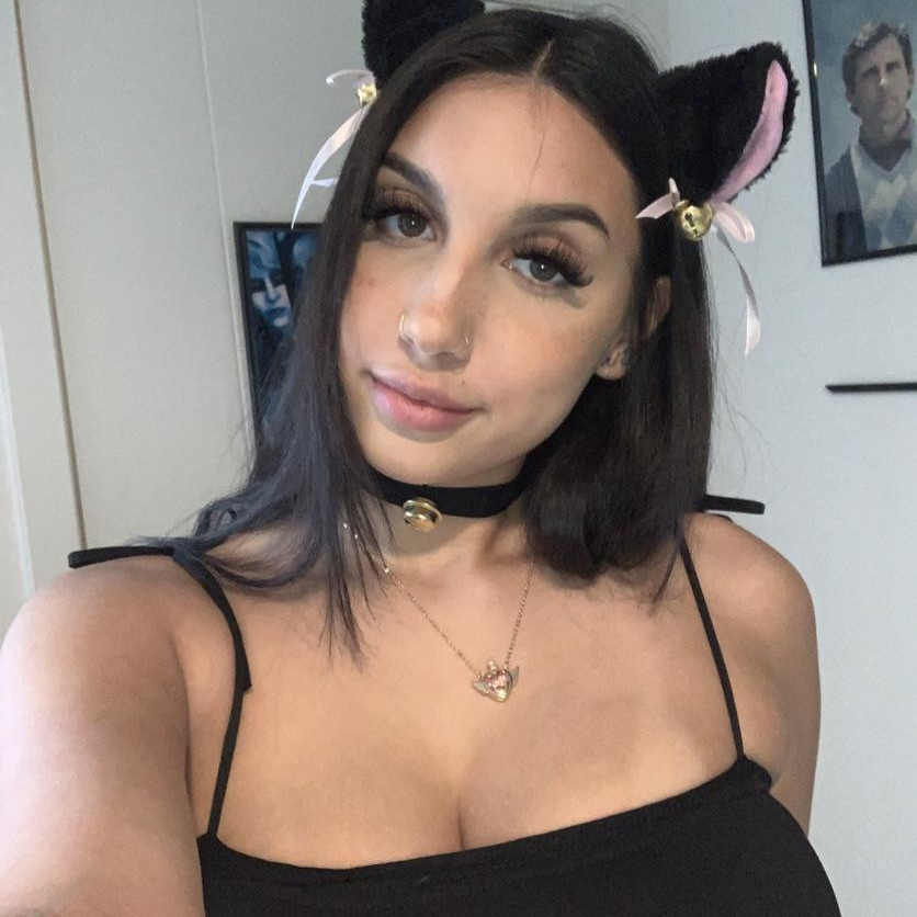 Cheryl Mati is Female Escorts. | Toronto | Ontario | Canada | escortsaffair.com 