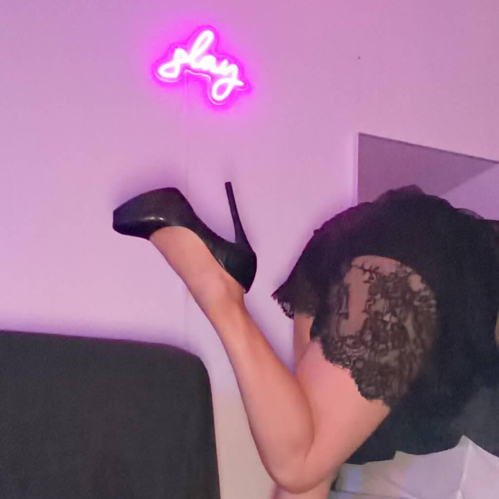 
                        Harem
                     is Female Escorts. | Edmonton | Alberta | Canada | escortsaffair.com 