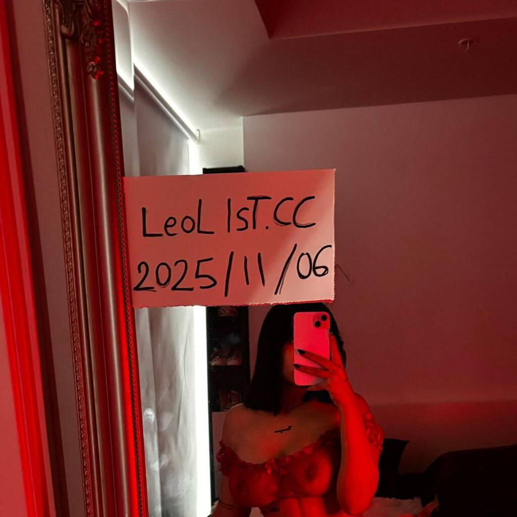 
                        Sara
                     is Female Escorts. | Montreal | Quebec | Canada | escortsaffair.com 