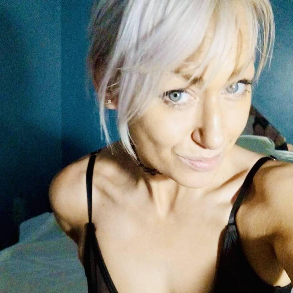 
                        AURORA
                     is Female Escorts. | Sarnia | Ontario | Canada | escortsaffair.com 