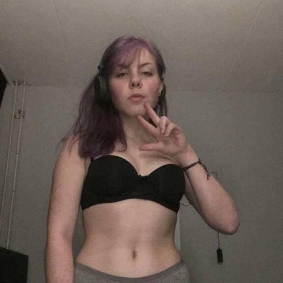 
                        Mercy
                     is Female Escorts. | Sunshine Coast | British Columbia | Canada | escortsaffair.com 