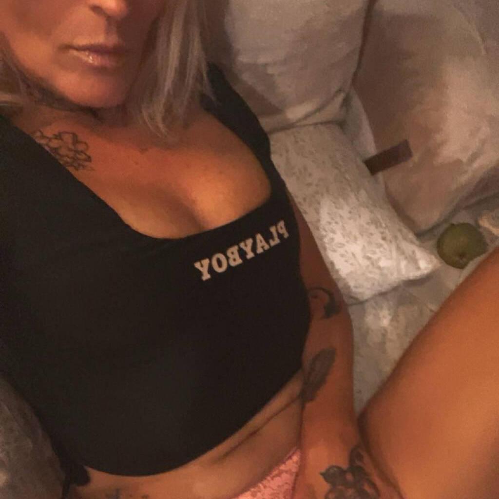 
                        Airianna
                     is Female Escorts. | Red Deer | Alberta | Canada | escortsaffair.com 