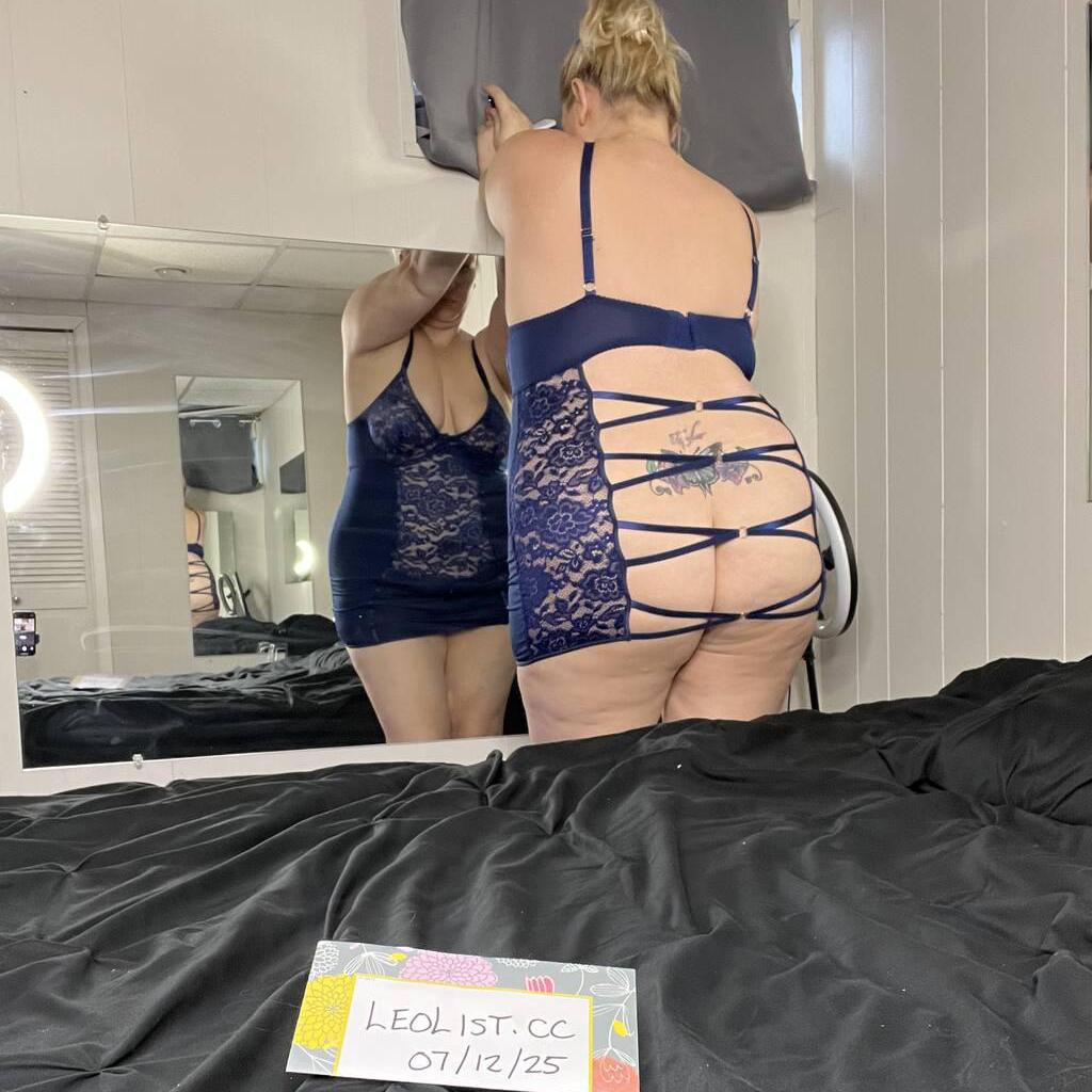 
                        Summer
                     is Female Escorts. | Niagara | Ontario | Canada | escortsaffair.com 