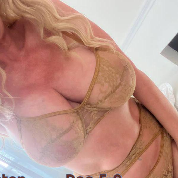 
                        Amanda
                     is Female Escorts. | Grande Prairie | Alberta | Canada | escortsaffair.com 