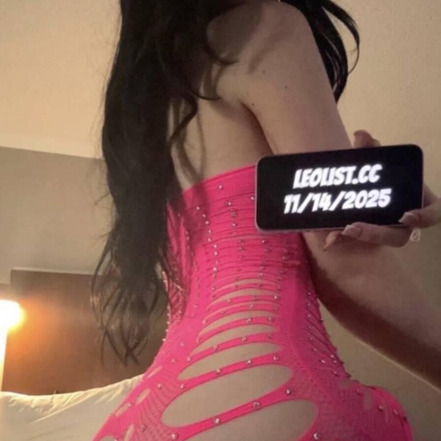 
                        Avril
                     is Female Escorts. | windsor | Ontario | Canada | escortsaffair.com 