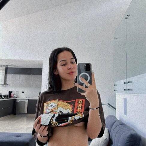 
                        Laura
                     is Female Escorts. | Medicine Hat | Alberta | Canada | escortsaffair.com 