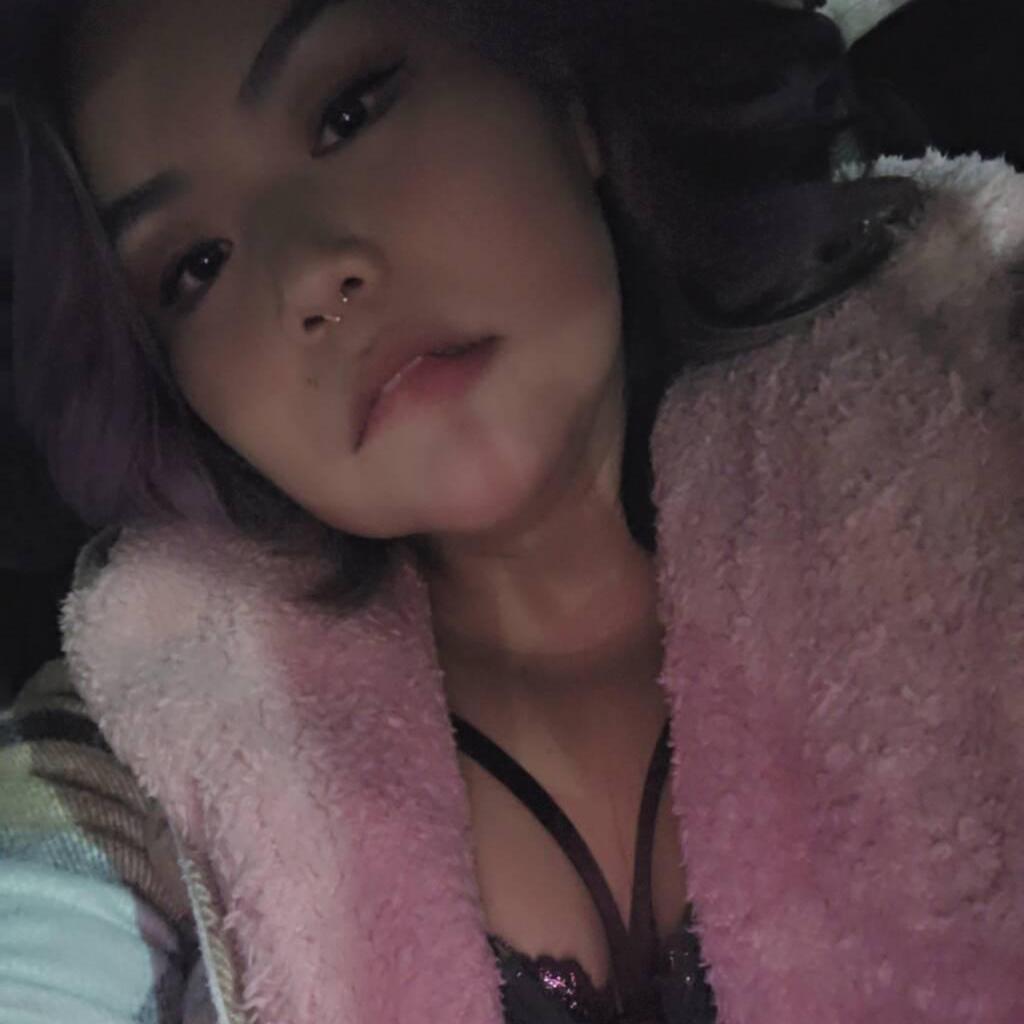 
                        Hunnay hayze
                     is Female Escorts. | Prince George | British Columbia | Canada | escortsaffair.com 