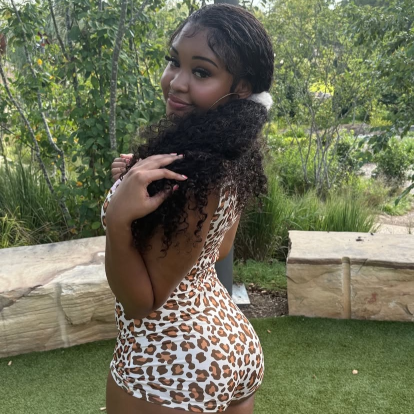 Roselyn is Female Escorts. | Redding | California | United States | escortsaffair.com 