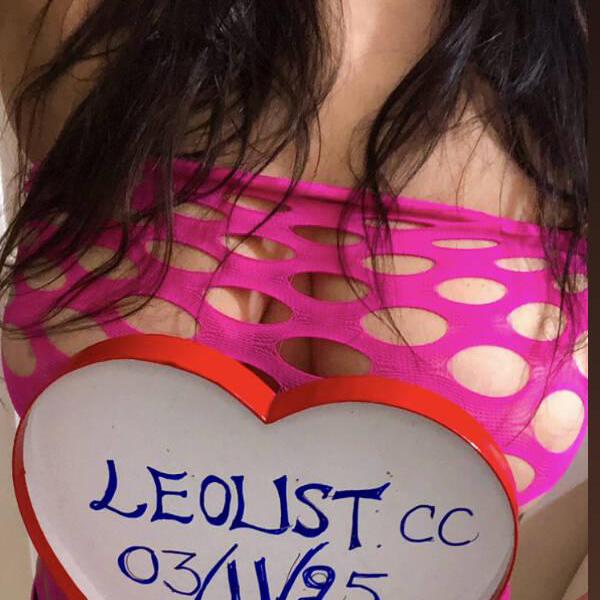 
                        Vivienne
                     is Female Escorts. | Vancouver | British Columbia | Canada | escortsaffair.com 