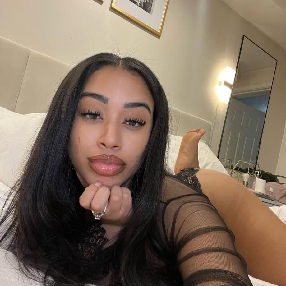 Nuria is Female Escorts. | Denver | Colorado | United States | escortsaffair.com 