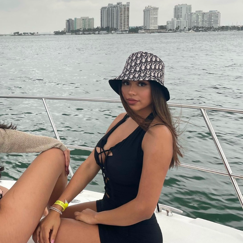 Anny love is Female Escorts. | Boston | Massachusetts | United States | escortsaffair.com 