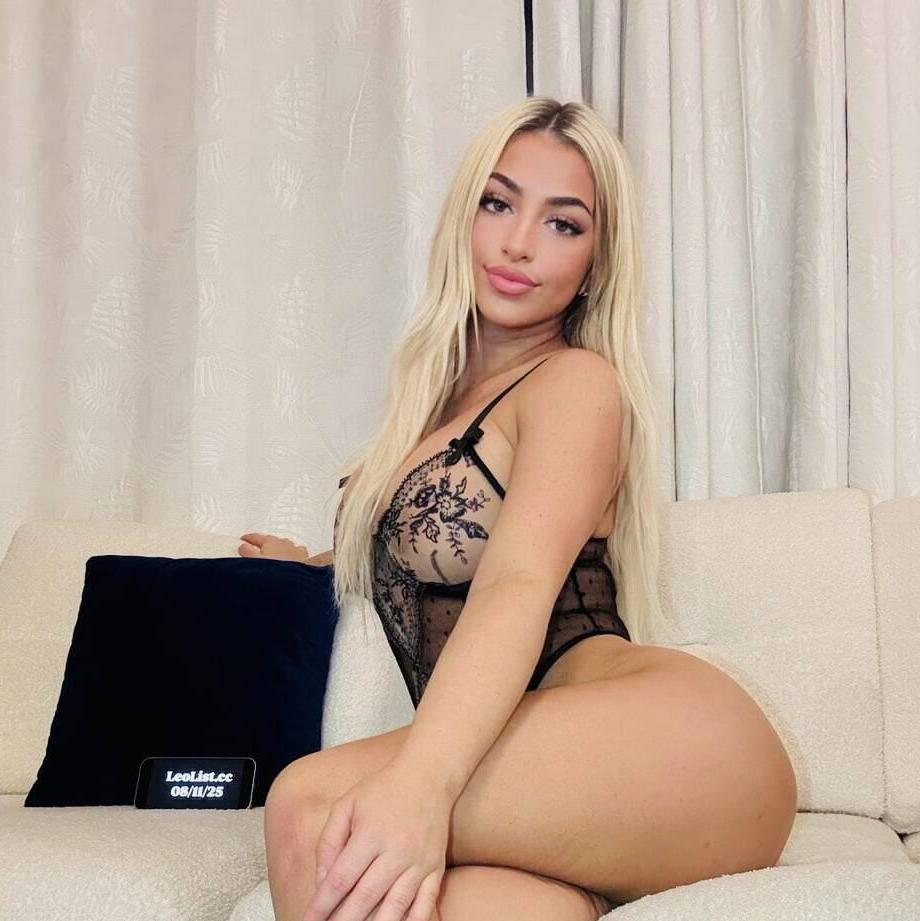 
                        Brielle
                     is Female Escorts. | Kitchener | Ontario | Canada | escortsaffair.com 