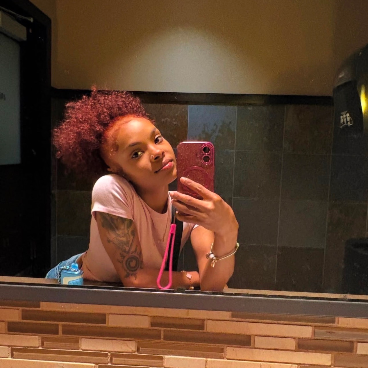 Ashley is Female Escorts. | Akron | Ohio | United States | escortsaffair.com 