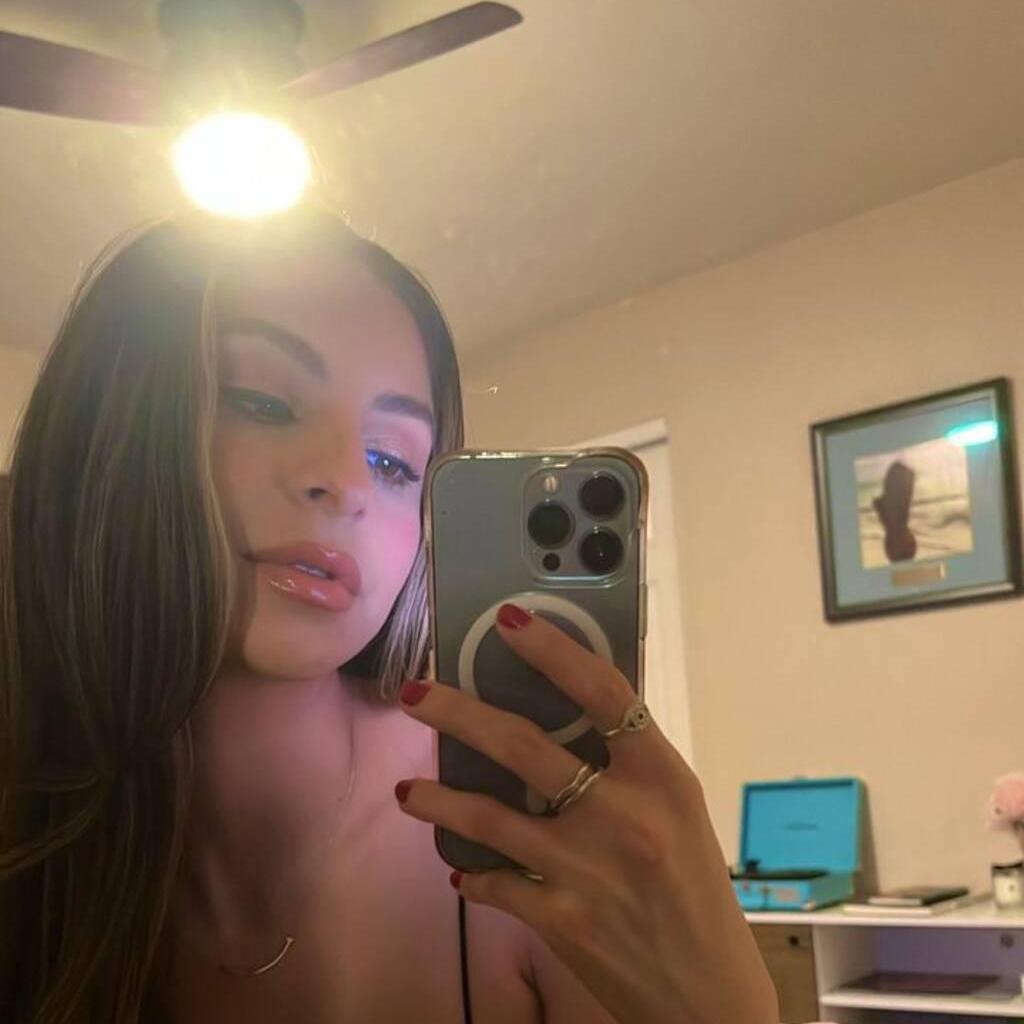 
                        Estelle
                     is Female Escorts. | Winnipeg | Manitoba | Canada | escortsaffair.com 