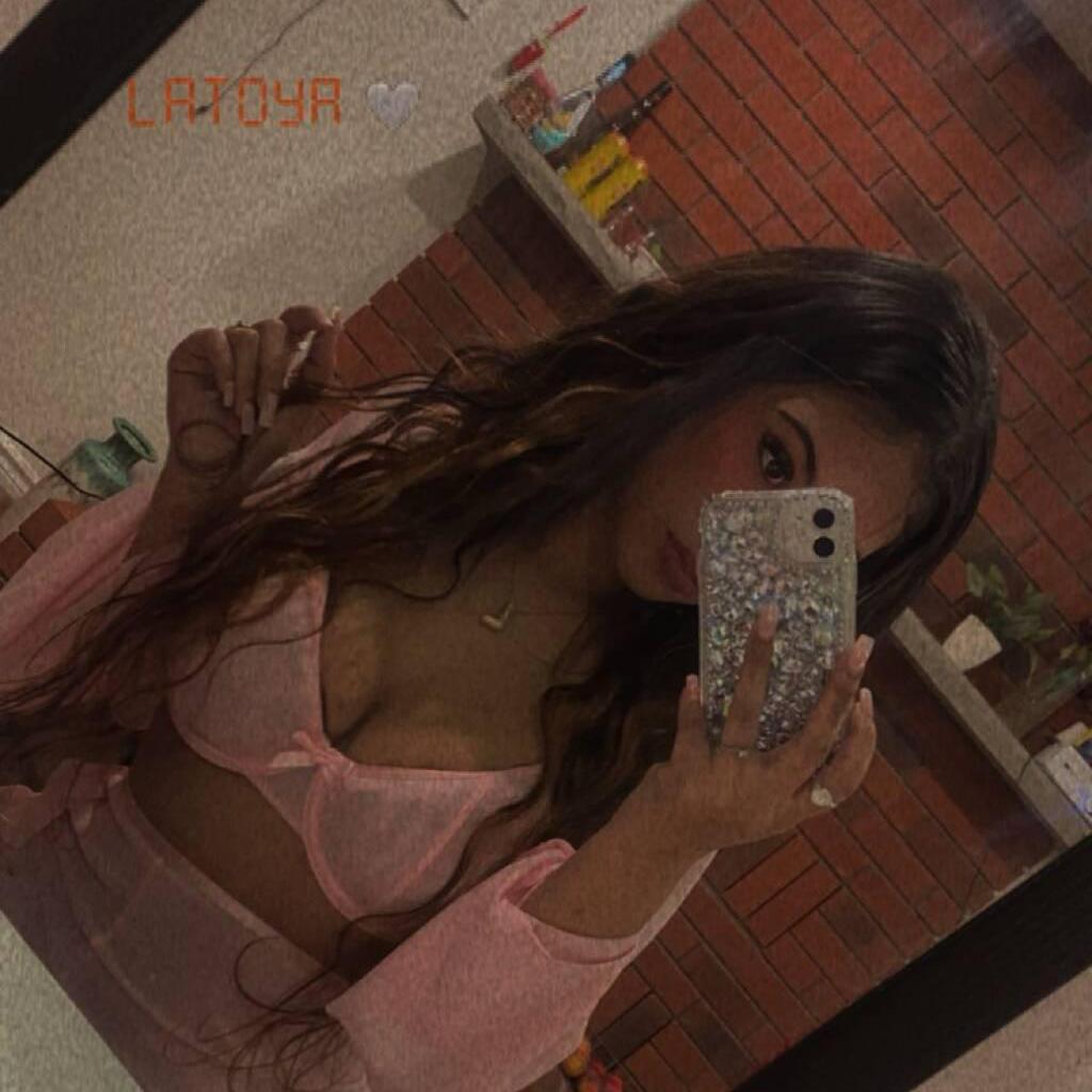 
                        Karolina
                     is Female Escorts. | London | Ontario | Canada | escortsaffair.com 