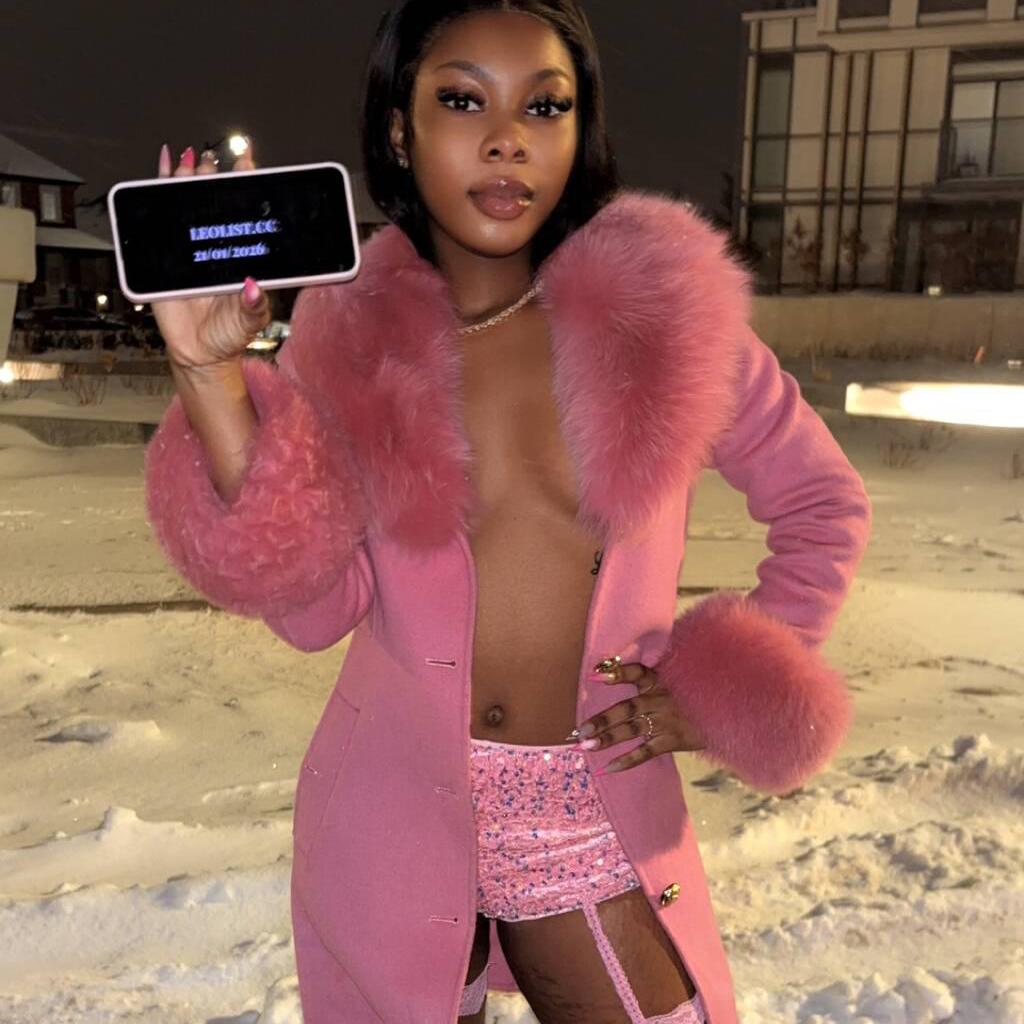 
                        Léna    514.224.8194
                     is Female Escorts. | Oakville | Ontario | Canada | escortsaffair.com 