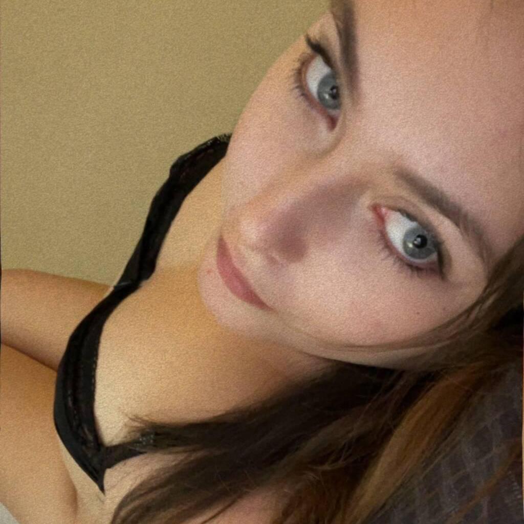 
                        Krystal
                     is Female Escorts. | Kingston | Ontario | Canada | escortsaffair.com 