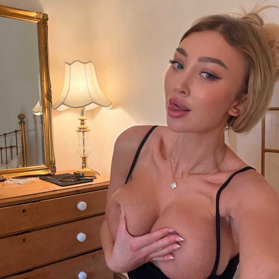 Tracy is Female Escorts. | Aberdeen | South Dakota | United States | escortsaffair.com 